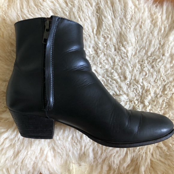 COMMON PROJECTS ANKLE BOOTS - Picture 4 of 10